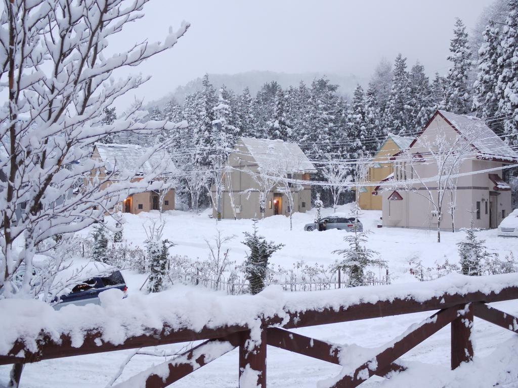Phoenix Wing Hakuba ليدا المظهر الخارجي الصورة